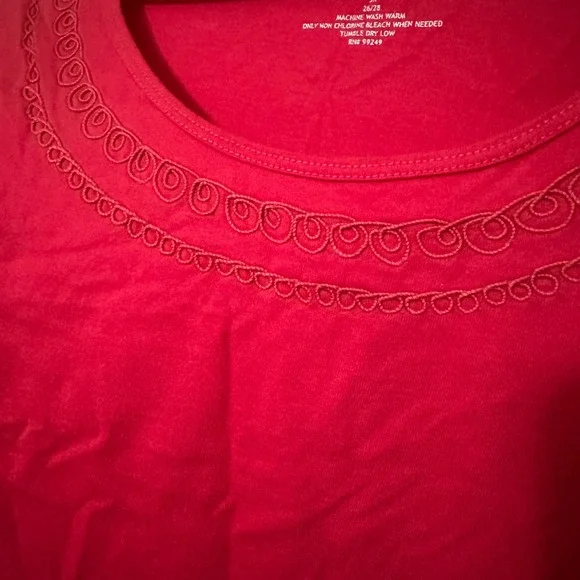 Liz & Me Essentials Red Embroidered Scoop Neck 3/4 Sleeve Cotton Top 3X 26/28 - Picture 5 of 5